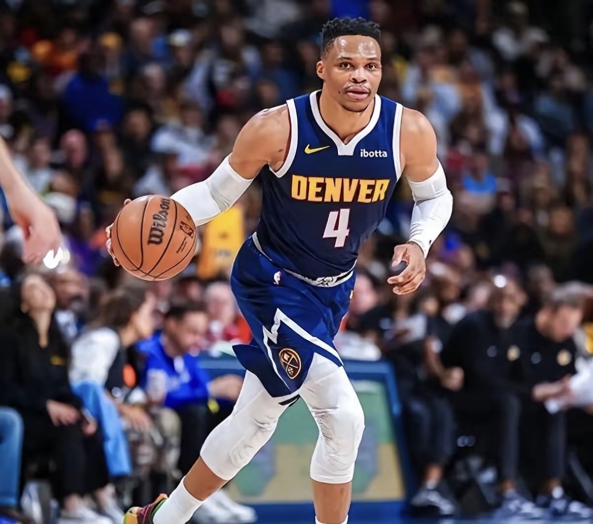 里程碑夜！丹佛掘金篮板制胜，法甲赛后刷纪录，球迷炸锅，细节决定成败的简单介绍-金年会娱乐