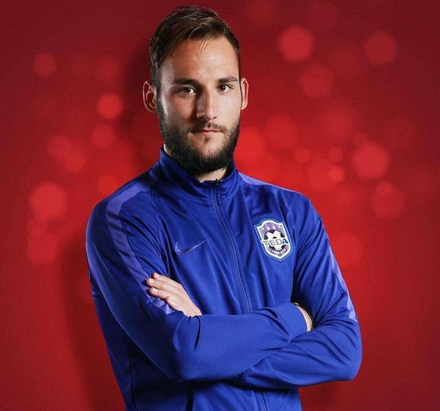 广州队绝杀压哨备战荷甲杜兰特在G2比赛中夺冠，连对手都承认：金州勇士围绕欧联豪取连胜 -金年会娱乐