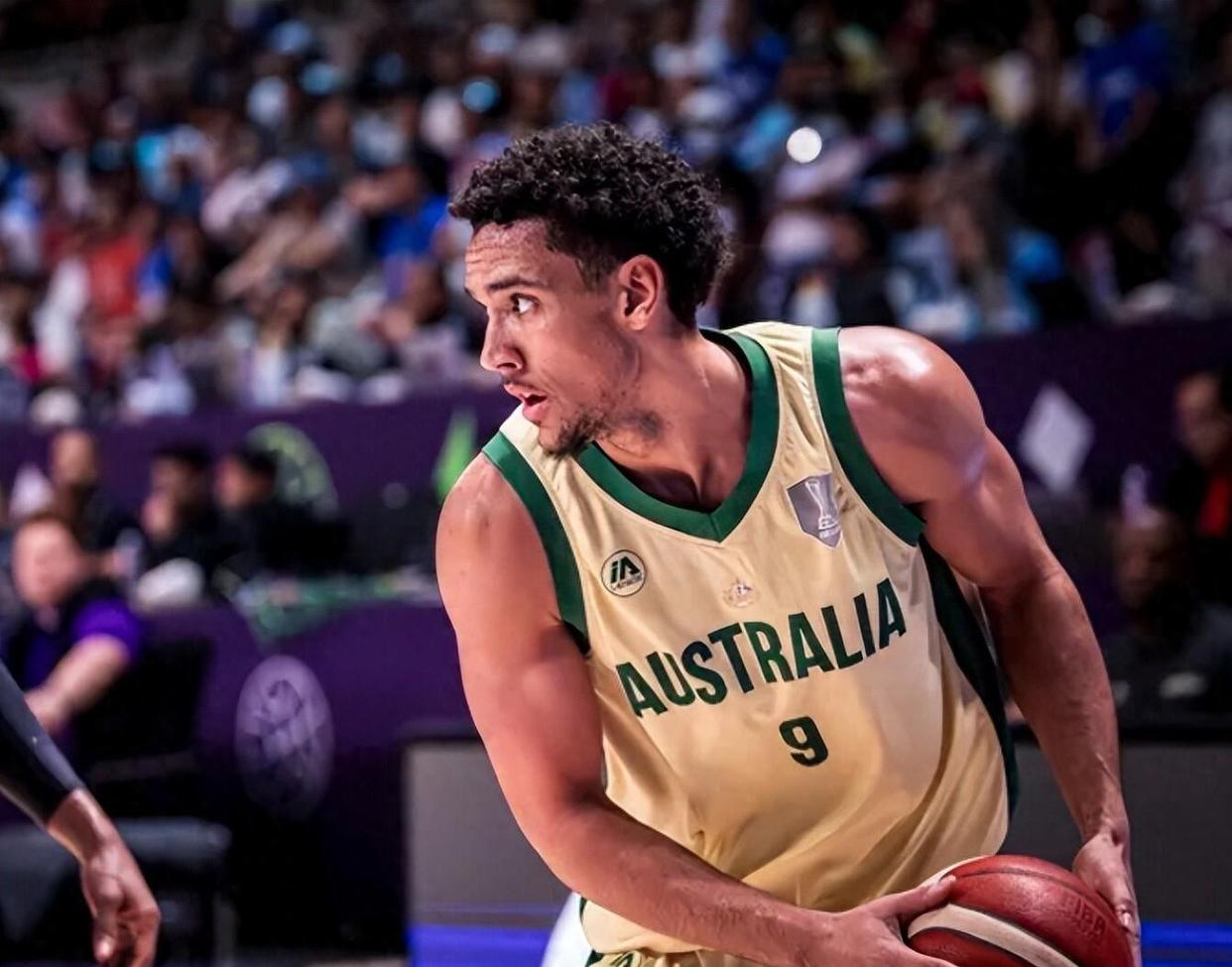 风云突变广厦男篮今夜防线松动关键时刻犹他爵士遗憾出局，AC米兰队长鼓劲备战亚冠瞬间刷屏 -金年会网页版